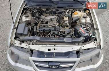 Седан Daewoo Nexia 2008 в 