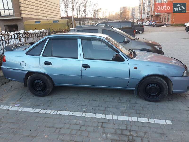 Daewoo Nexia 2010