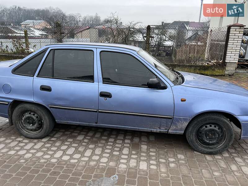 Седан Daewoo Nexia 2008 в Николаеве
