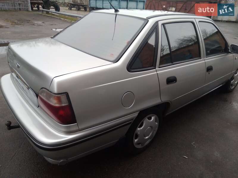 Седан Daewoo Nexia 2007 в Христиновке