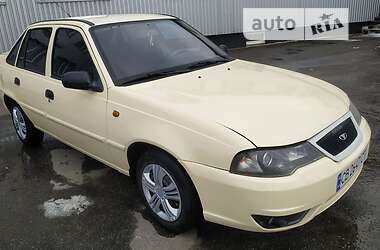 Седан Daewoo Nexia 2012 в Сумах