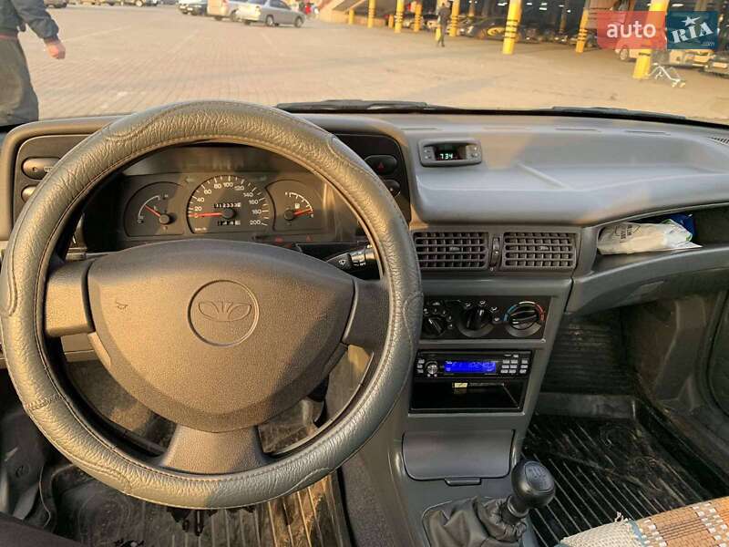 Седан Daewoo Nexia 2008 в Харькове