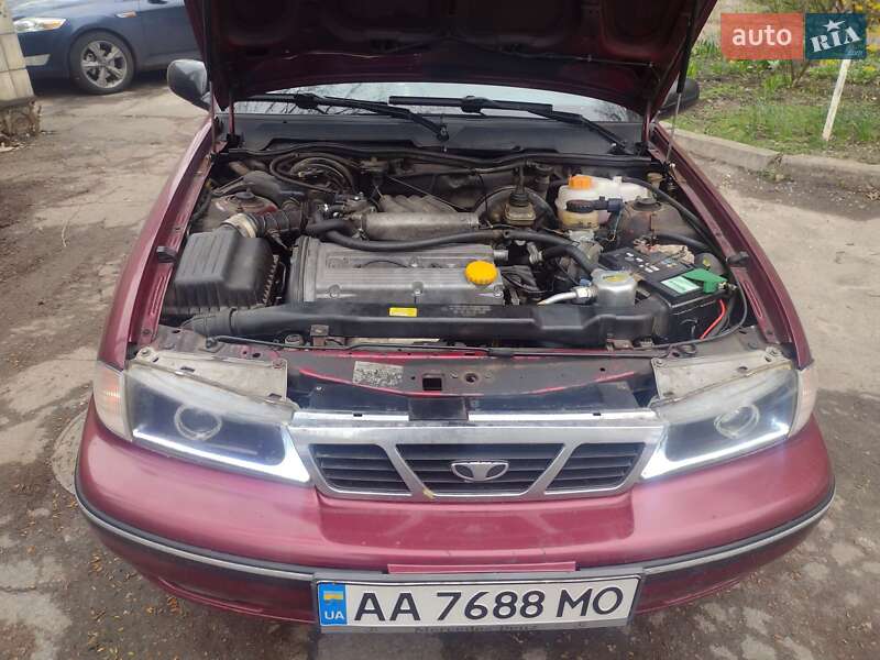 Седан Daewoo Nexia 2008 в Киеве