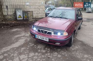 Седан Daewoo Nexia 2008 в 