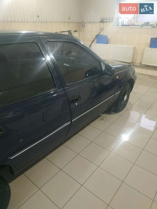 Седан Daewoo Nexia 2008 в Ширяево
