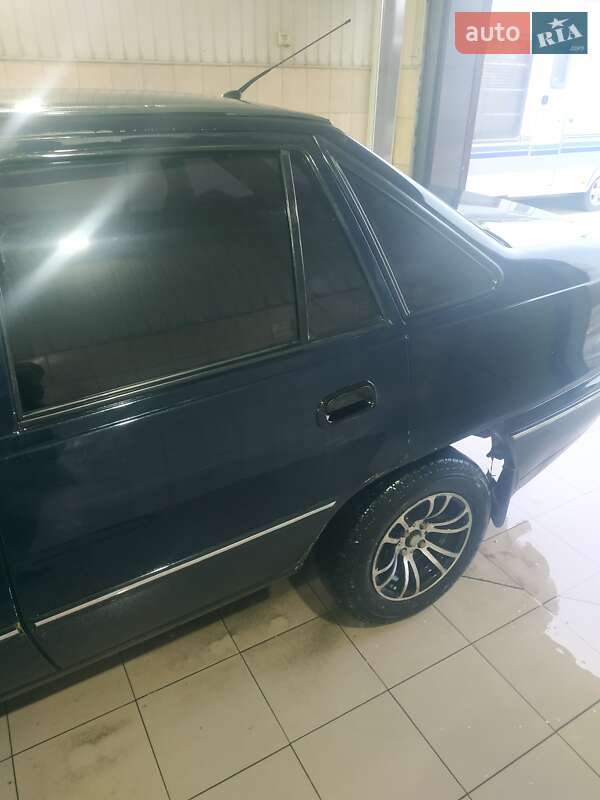 Седан Daewoo Nexia 2008 в Ширяево