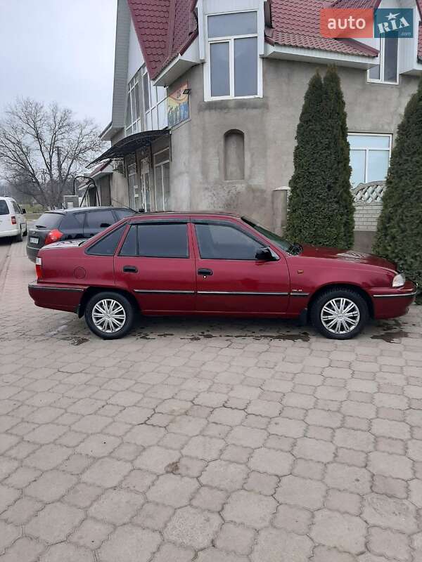 Седан Daewoo Nexia 2007 в Новій Одесі