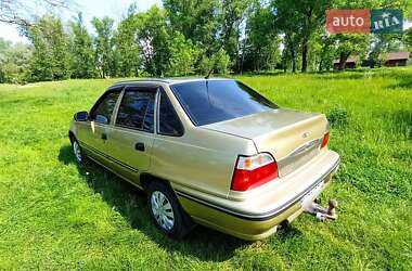 Седан Daewoo Nexia 2007 в 