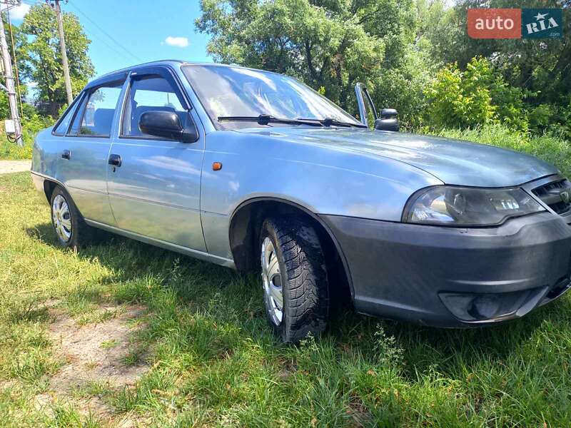 Седан Daewoo Nexia 2011 в Коростышеве