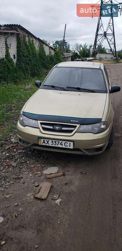 Седан Daewoo Nexia 2009 в Харькове