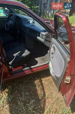 Седан Daewoo Nexia 1995 в 