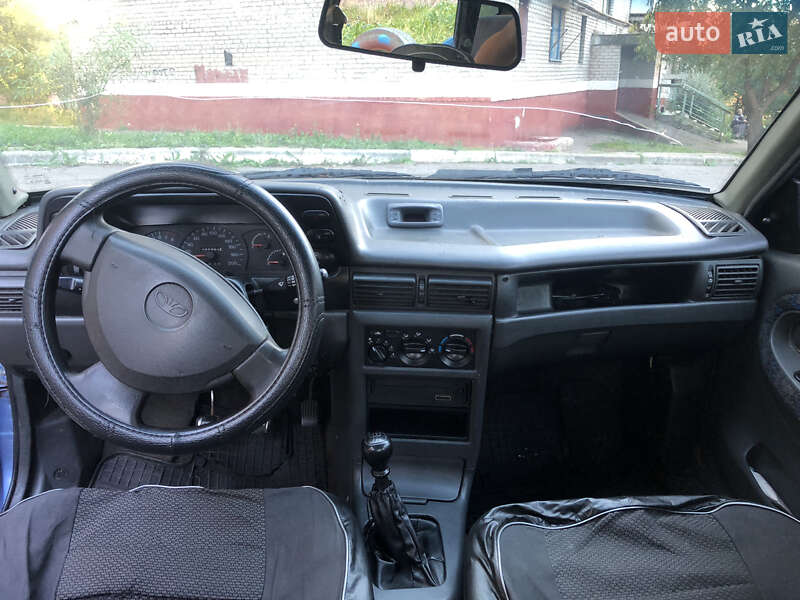 Седан Daewoo Nexia 2007 в Краматорске