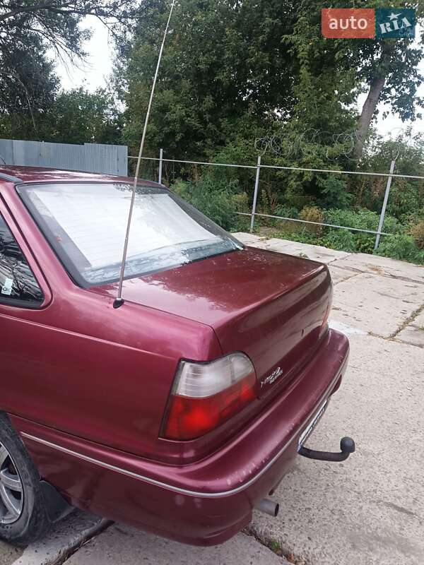 Седан Daewoo Nexia 1997 в Переяславе