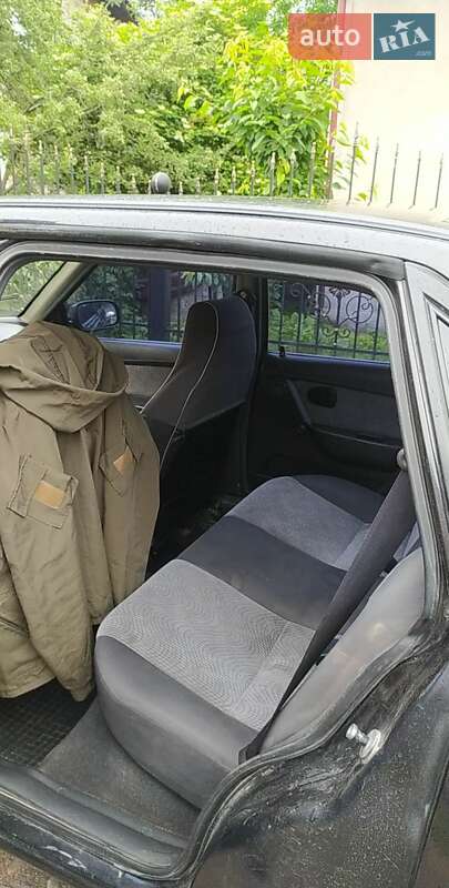 Седан Daewoo Nexia 2011 в Яворові