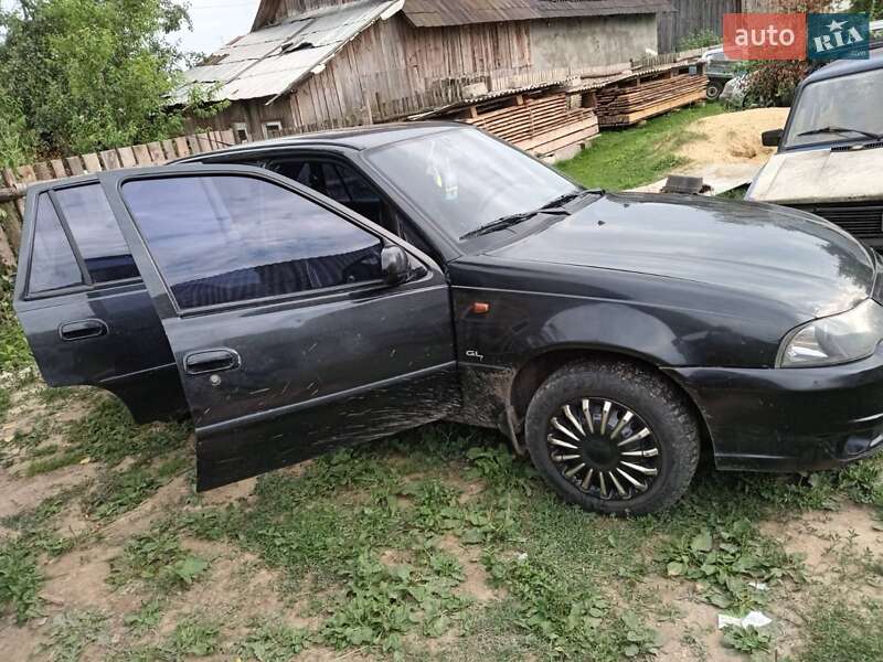 Седан Daewoo Nexia 2011 в Яворові