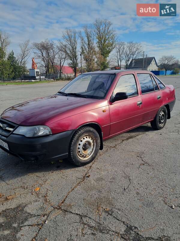 Седан Daewoo Nexia 2011 в Кременчуці