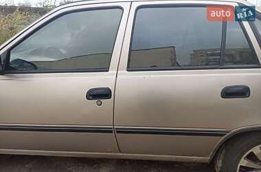 Седан Daewoo Nexia 2008 в 