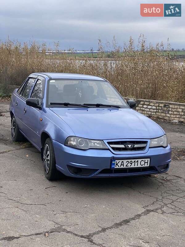 Седан Daewoo Nexia 2008 в Кривом Роге