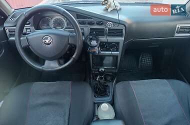 Седан Daewoo Nexia 2009 в 