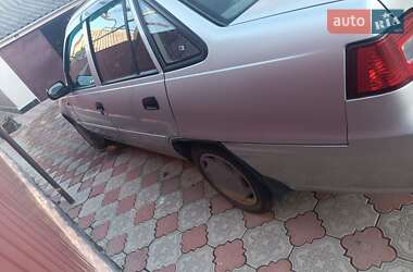 Седан Daewoo Nexia 2009 в 