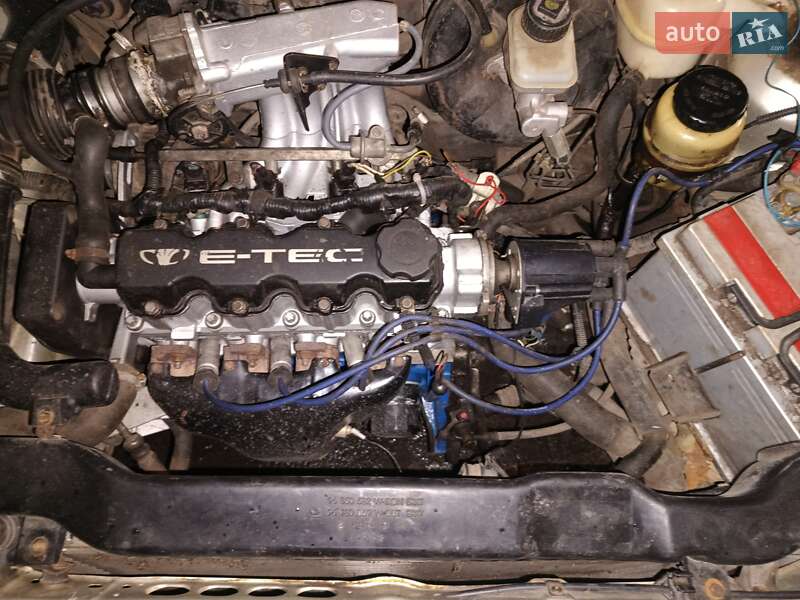 Седан Daewoo Nexia 2007 в Киеве