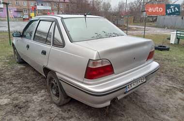 Седан Daewoo Nexia 2007 в Краснограде