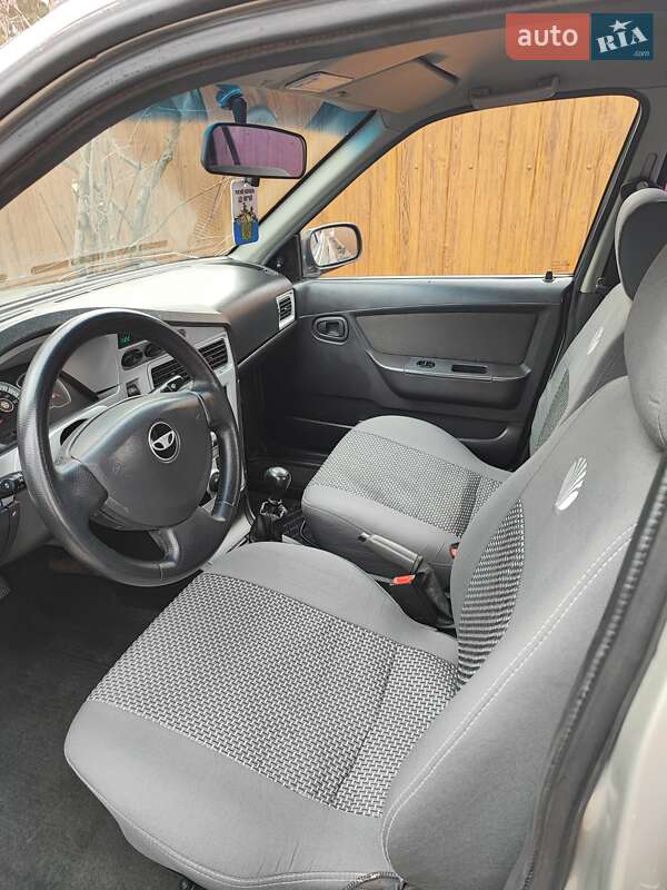 Седан Daewoo Nexia 2008 в Малине