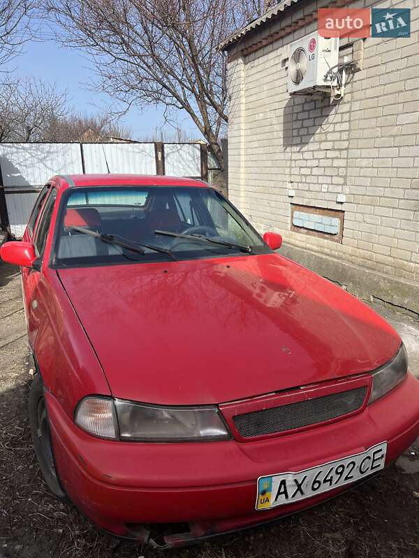Седан Daewoo Nexia 1996 в Слов'янську