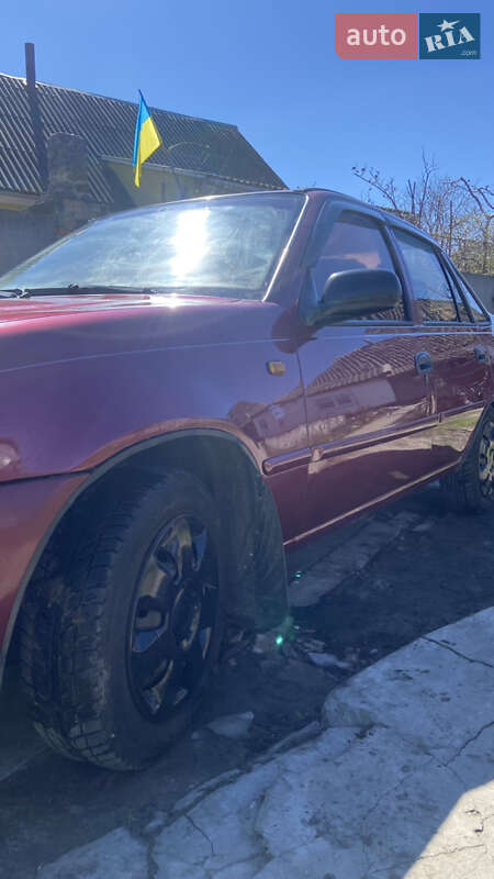 Седан Daewoo Nexia 2011 в Миргороде
