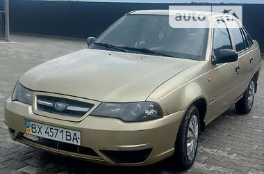 Седан Daewoo Nexia 2008 в Летичіві