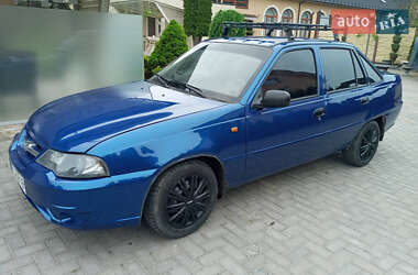 Седан Daewoo Nexia 2010 в Косові