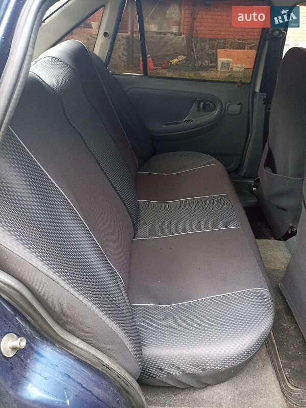 Седан Daewoo Nexia 1997 в Житомире