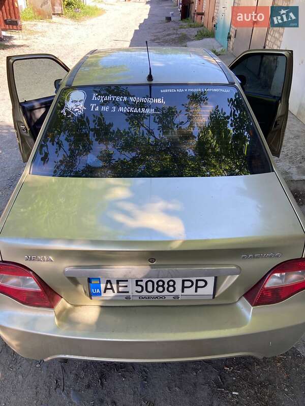 Седан Daewoo Nexia 2009 в Кривом Роге