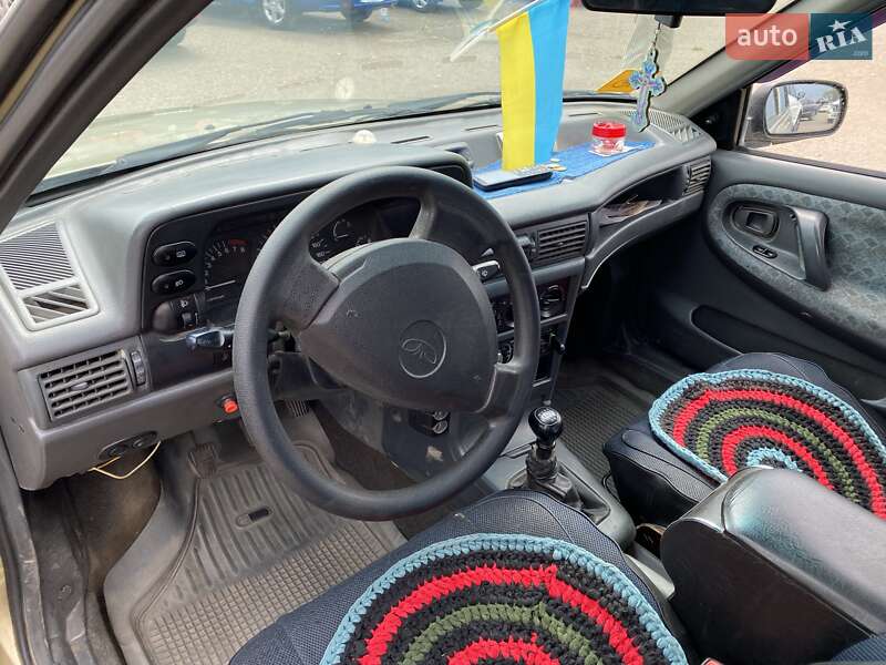 Седан Daewoo Nexia 2007 в Одессе