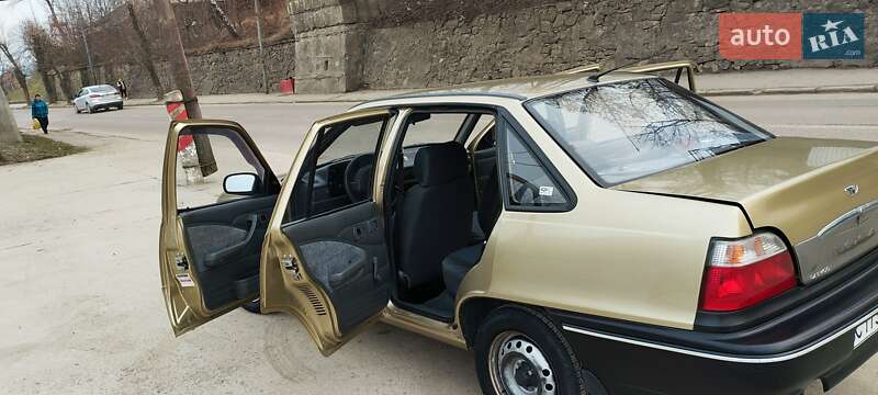 Седан Daewoo Nexia 2008 в Бориславе