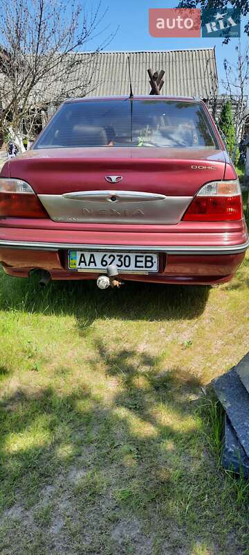 Седан Daewoo Nexia 2008 в Киеве