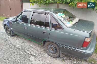 Седан Daewoo Nexia 2004 в 
