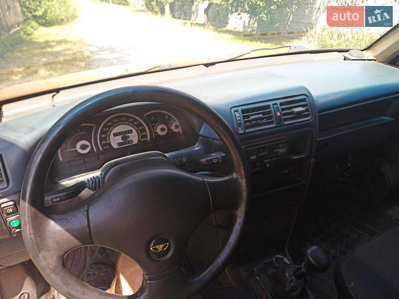 Daewoo Nexia 1998