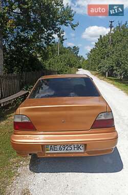 Седан Daewoo Nexia 1998 в 