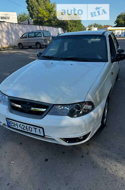 Седан Daewoo Nexia 2011 в Одесі