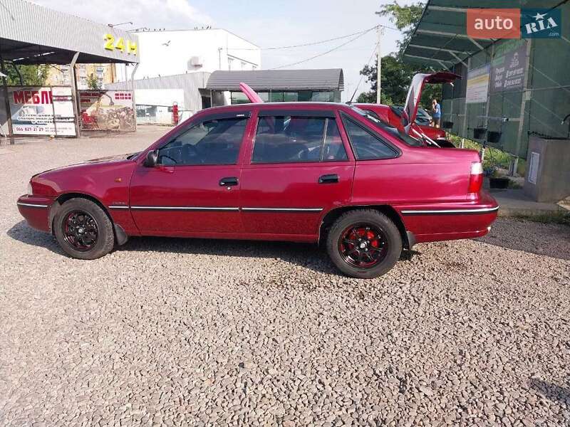 Седан Daewoo Nexia 2007 в Первомайске