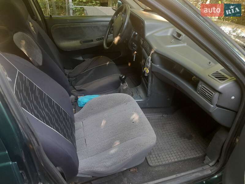 Седан Daewoo Nexia 1996 в Диканьке фото 3 Седан Daewoo Nexia 1996 в Диканьке