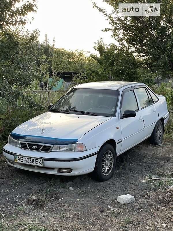 Седан Daewoo Nexia 2006 в 