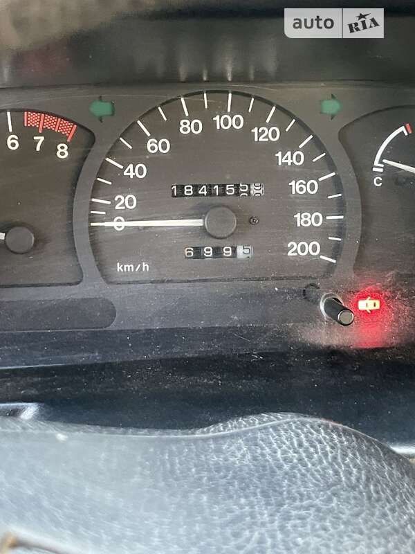 Седан Daewoo Nexia 2006 в Павлограді