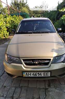 Седан Daewoo Nexia 2008 в Краматорске