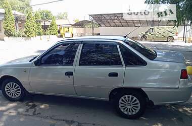 Седан Daewoo Nexia 2010 в Павлограде