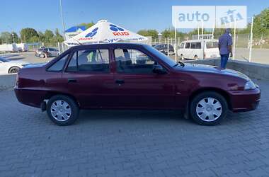 Седан Daewoo Nexia 2010 в Луцке