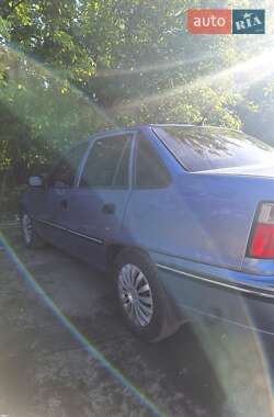 Седан Daewoo Nexia 2008 в 