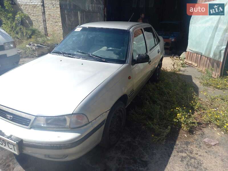 Седан Daewoo Nexia 2006 в Херсоне