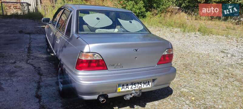 Седан Daewoo Nexia 1997 в Городенке
